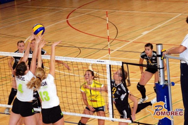 Foto: Puconskim odbojkaricam ni uspel preboj med 